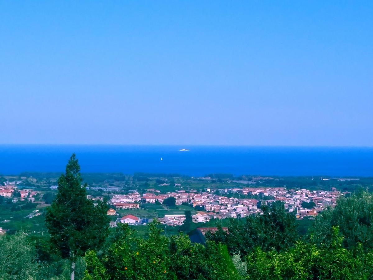 Piedimonte Mare Etna Villa Fiumefreddo di Sicilia Buitenkant foto